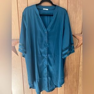 Women’s Teal Satin Button Down Robe Nightshirt Nightgown XXL LIKE NEW